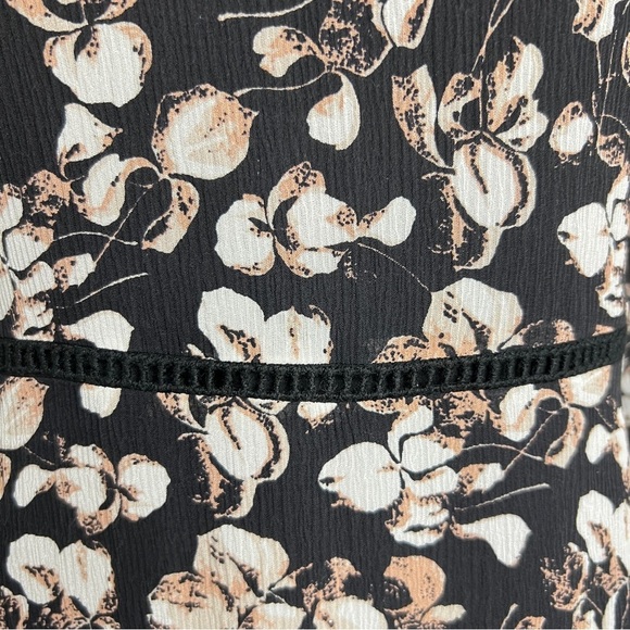 Garnet Hill Black Floral Eyelet Trim Silk Dress - Picture 4 of 13
